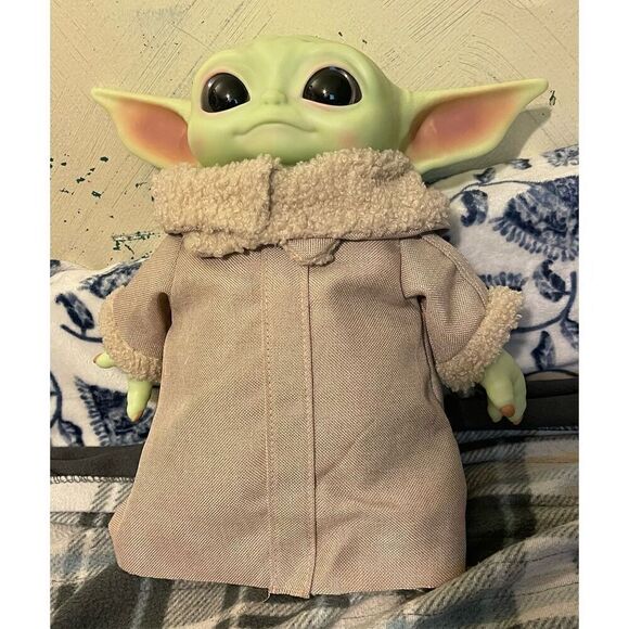 Plush Star Wars Mandalorian the child 11” Baby Yoda by Mattel Grogu - Picture 1 of 5